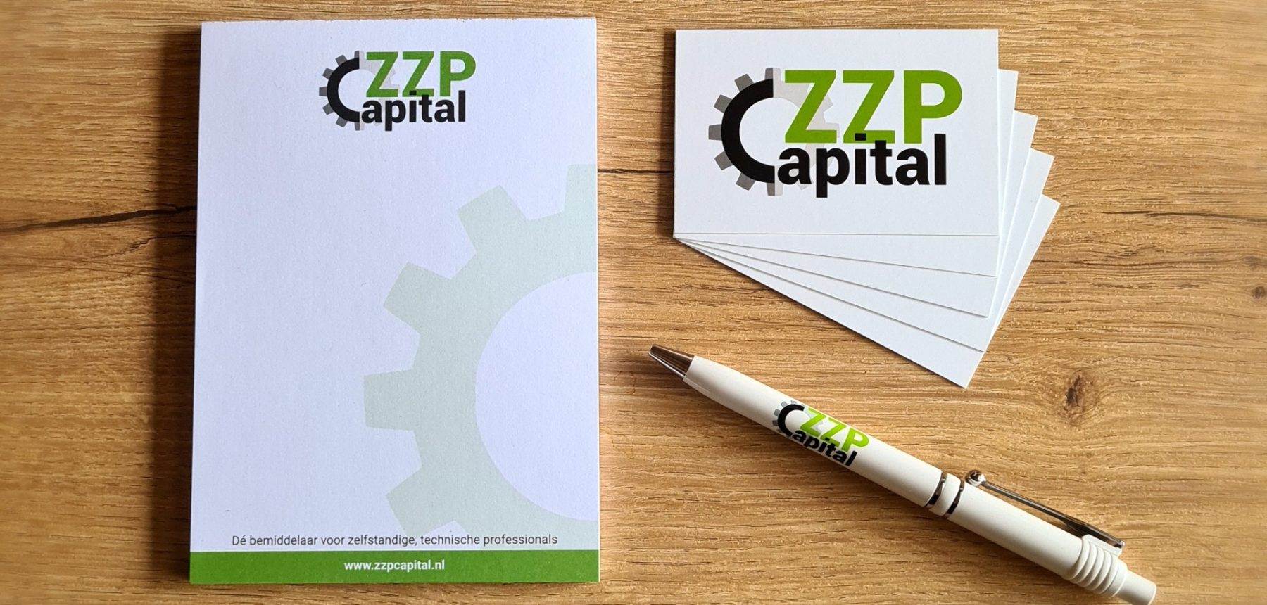 Notitieblok, pen & visitekaartje met logo ZZP Capital